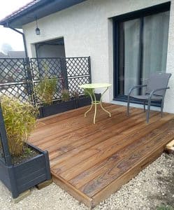 petite terrasse en bois